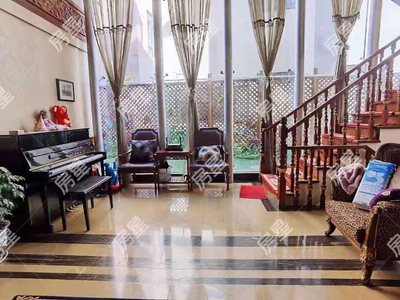 6室3廳6陽臺 滇池高爾夫別墅別墅客廳