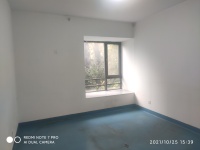 4室2廳2陽臺 銀海暢園西區(qū)臥室