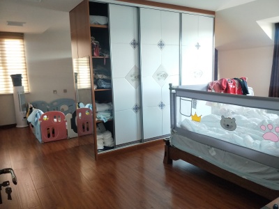 6室2廳3陽臺 世紀(jì)城探春苑