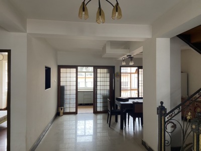 5室3廳2陽臺 文華苑