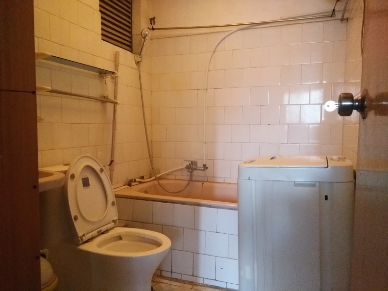 2室1廳 棕樹營煙廠高層衛(wèi)生間