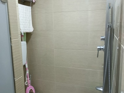 3室2廳1陽(yáng)臺(tái) 86街公寓U2