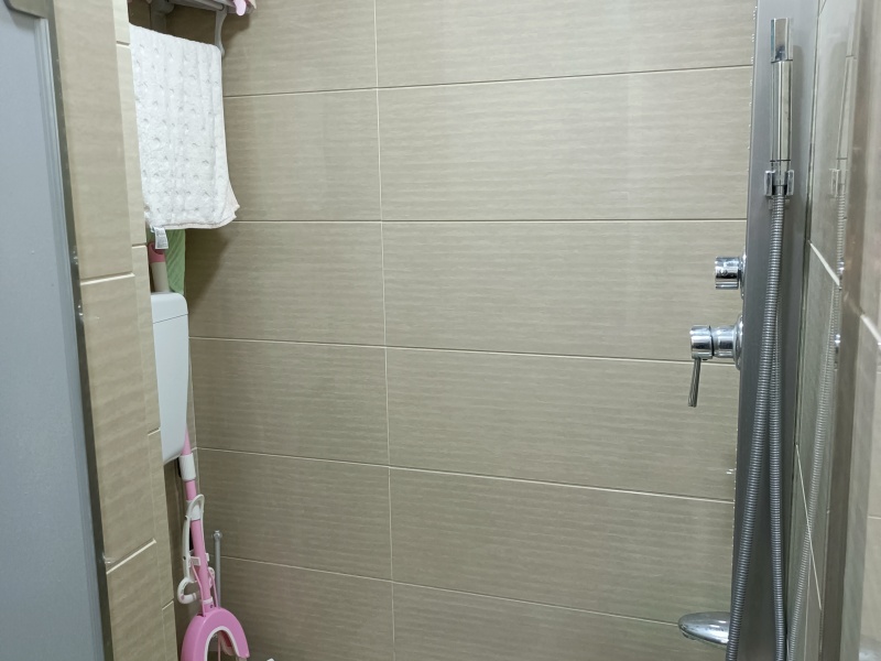 3室2廳1陽臺 86街公寓U2衛(wèi)生間