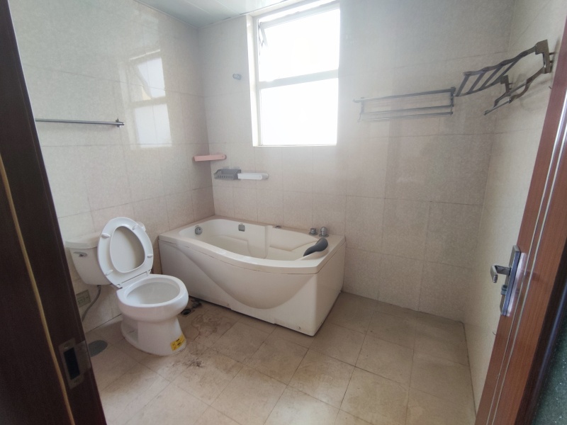 5室3廳1陽臺 金色維也納花園別墅戶型圖