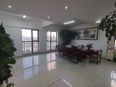 3室2廳1陽臺 欣都龍城