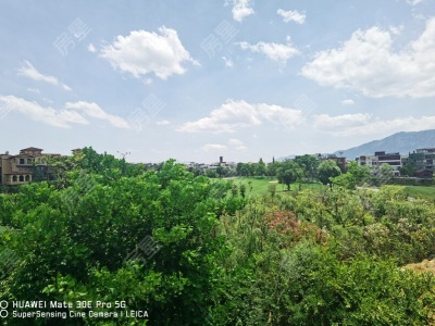 5室2廳3陽臺 滇池衛(wèi)城微風(fēng)島