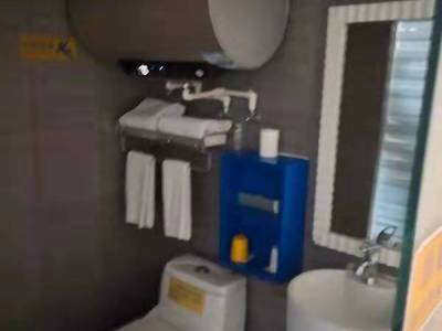 1室1廳1陽(yáng)臺(tái) 席子營(yíng)二期農(nóng)貿(mào)市場(chǎng)