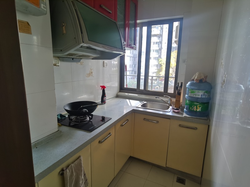 2室1廳1陽臺 世紀(jì)俊園廚房