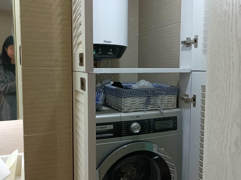 3室2廳1陽臺 86街公寓U2衛(wèi)生間