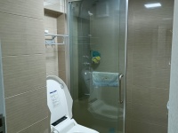 3室2廳1陽臺 86街公寓U2衛(wèi)生間