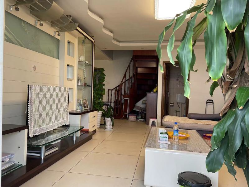 3室2廳2陽臺 世紀城玉春苑餐廳