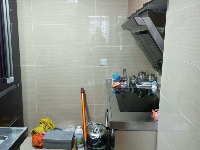 3室2廳1陽臺 86街公寓U2廚房