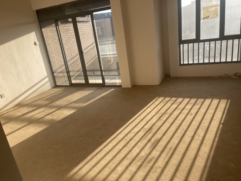 5室2廳2陽臺 招商海公館別墅臥室