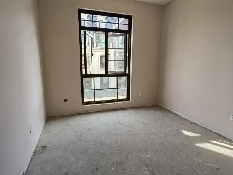 5室3廳3陽(yáng)臺(tái) 俊發(fā)九夏云水4號(hào)地塊別墅其他