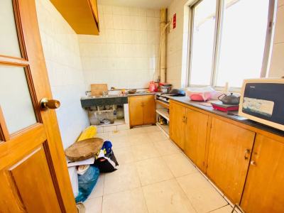 3室2廳2陽臺 春瑞小區(qū)