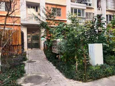 5室2廳2陽臺(tái) 水岸楓林