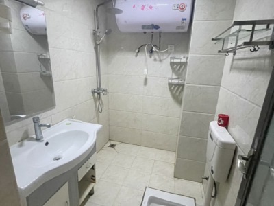 2室1廳1陽臺 人民路壹號廣場(壹號歡樂城)