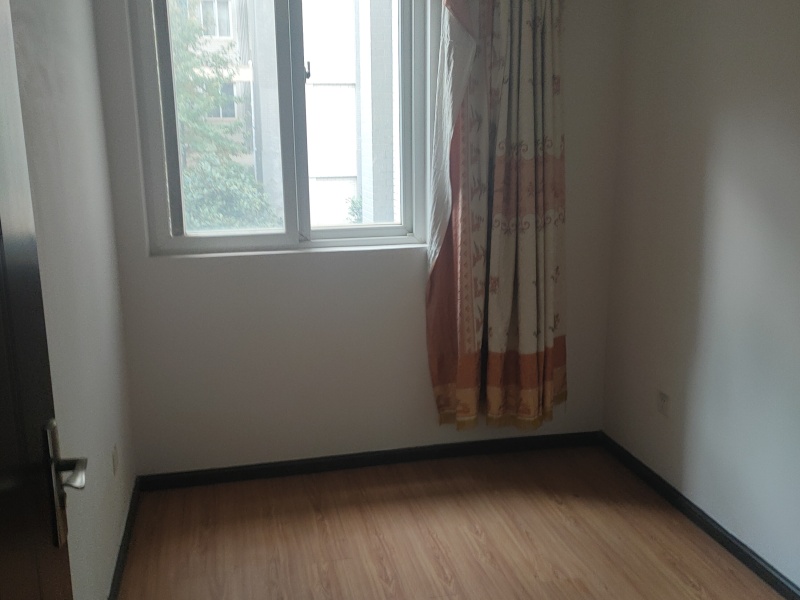 3室2廳1陽臺(tái) 怡芳苑其他