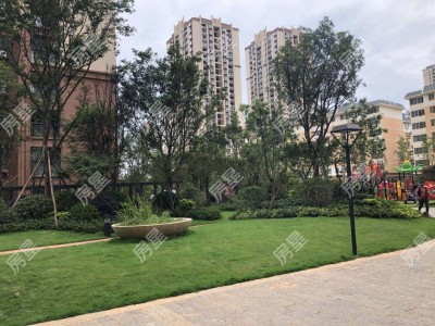 3室2廳2陽臺 潤城十區(qū)