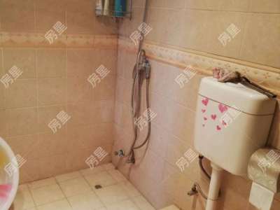 3室2廳2陽(yáng)臺(tái) 銀海領(lǐng)域衛(wèi)生間