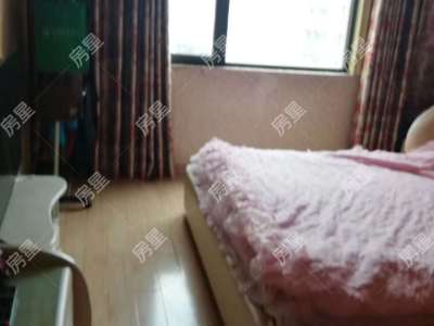 3室2廳2陽(yáng)臺(tái) 銀海領(lǐng)域臥室