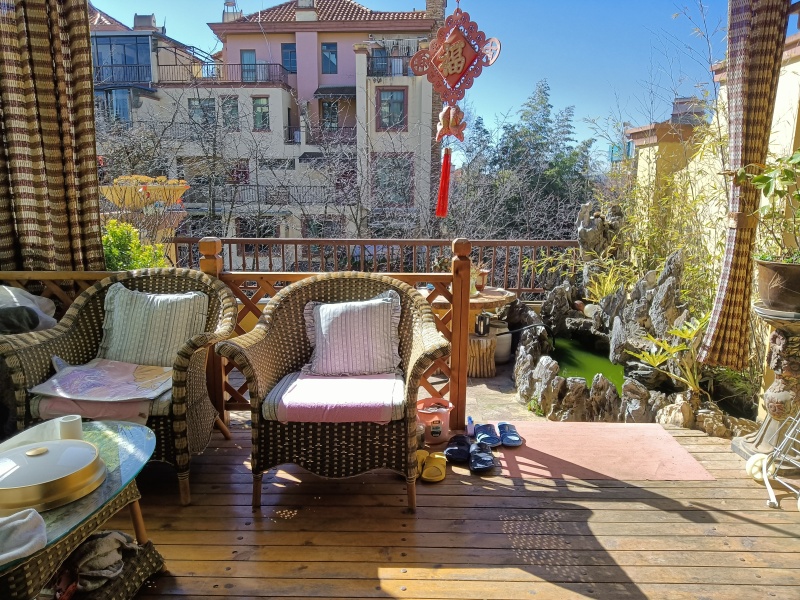 5室2廳4陽(yáng)臺(tái) 公園道一號(hào)別墅陽(yáng)臺(tái)