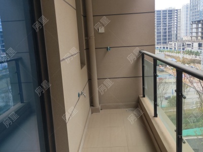 4室2廳2陽(yáng)臺(tái) 碧桂園KCC云南映象