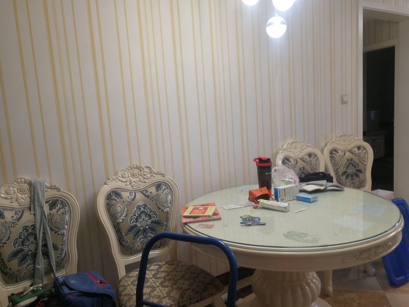 5室2廳1陽臺 滇池印象花園餐廳