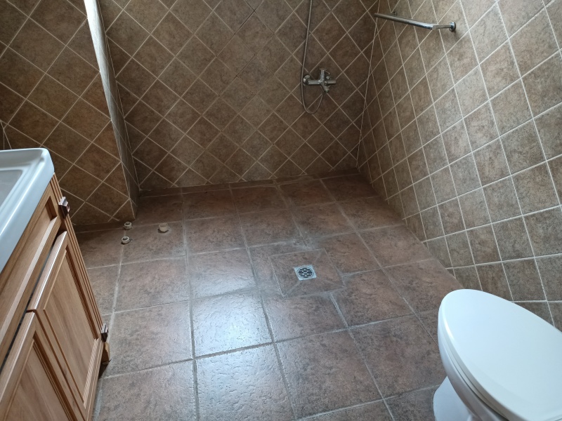 4室2廳2陽臺 金江小區(qū)融苑臥室