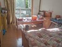 7室2廳2陽臺 世紀城玉春苑臥室