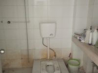 7室2廳2陽臺 世紀城玉春苑衛(wèi)生間