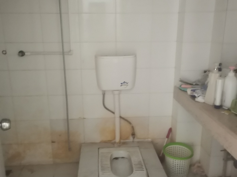 7室2廳2陽臺 世紀城玉春苑衛(wèi)生間