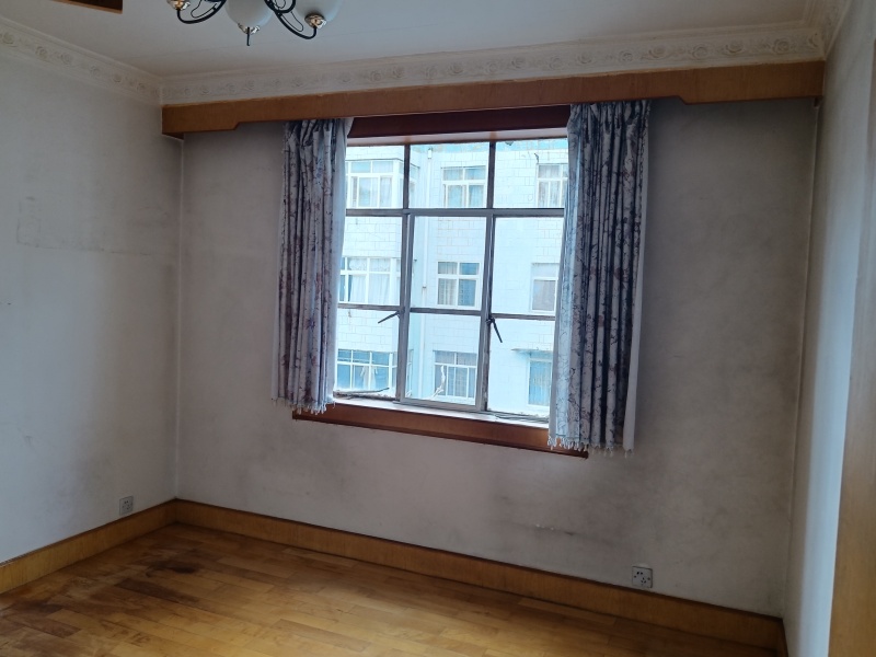 2室2廳1陽臺(tái) 新發(fā)小區(qū)臥室