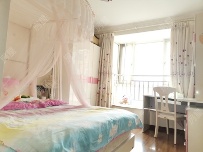 4室2廳2陽臺 世紀城華春苑