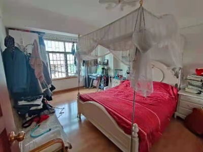 3室2廳1陽(yáng)臺(tái) 富春花園