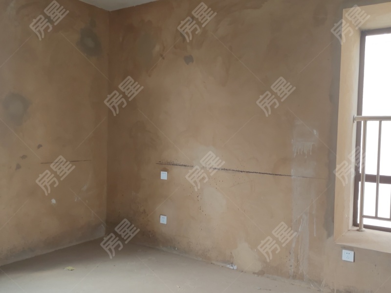 3室2廳1陽臺(tái) 平和花園書房