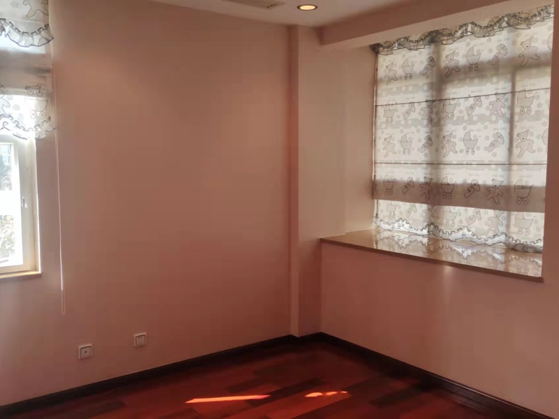 5室3廳3陽臺 世博生態(tài)城博園鄰里別墅臥室