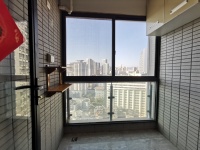 1室1廳2陽臺 上東城客廳