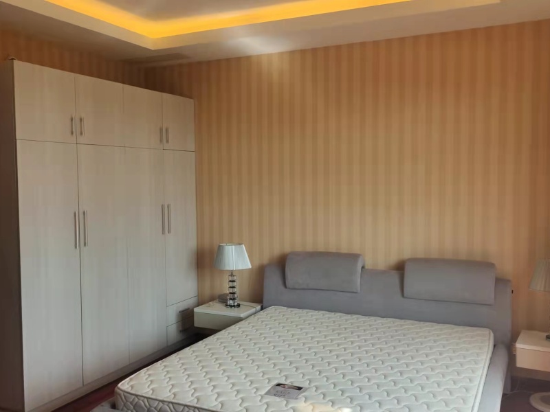 5室3廳3陽臺 世博生態(tài)城博園鄰里別墅臥室