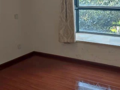 3室2廳1陽臺(tái) 邊防家園