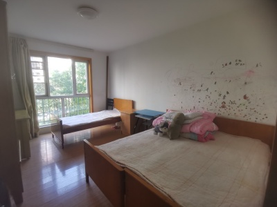 7室2廳2陽臺 世紀(jì)城玉春苑