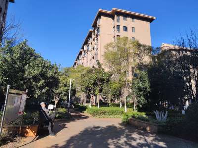 3室2廳 華夏御府雍璟苑(回遷房)