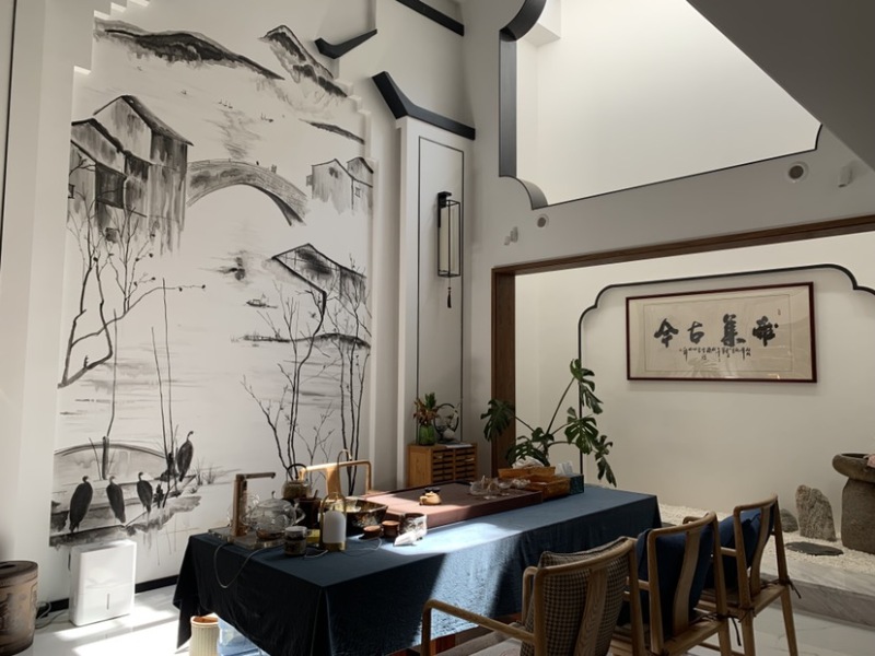 5室2廳3陽(yáng)臺(tái) 海東俊園一期別墅客廳