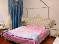 5室2廳3陽臺 招商海公館別墅臥室