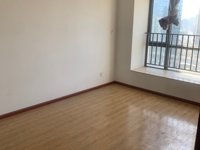 2室2廳1陽(yáng)臺(tái) 彩云間花園