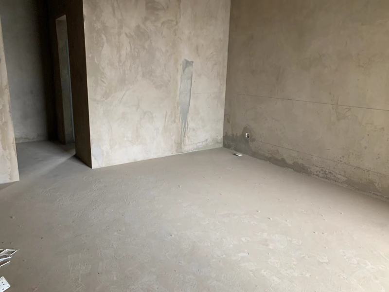 4室2廳2陽臺(tái) 天潤(rùn)康園門廳