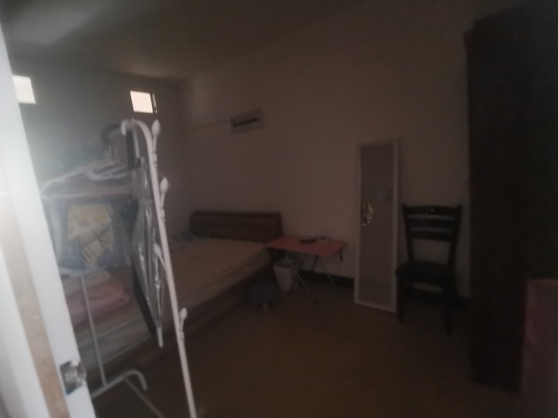 7室2廳2陽臺 世紀城玉春苑臥室