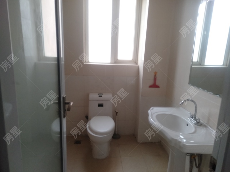 4室2廳1陽臺 世紀城華春苑其他