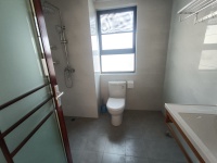 4室2廳 紅星天鉑衛(wèi)生間