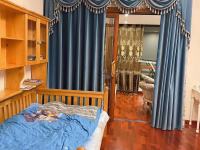 5室2廳3陽臺 招商海公館別墅臥室